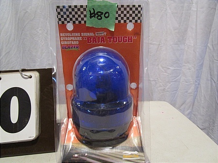 lot 80 image: Blazer Revolving Signal Light