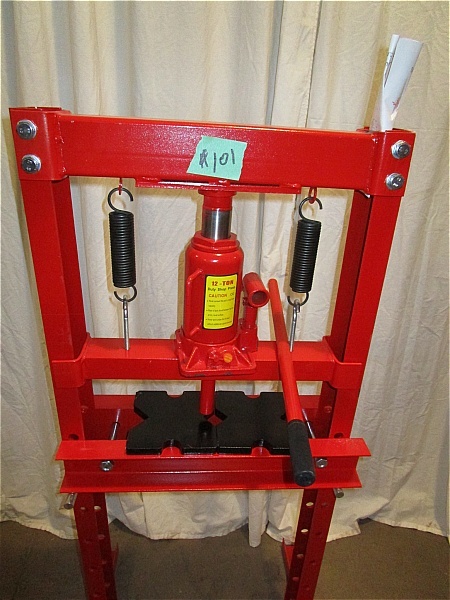lot 101 image: Shop Press - 12 Ton