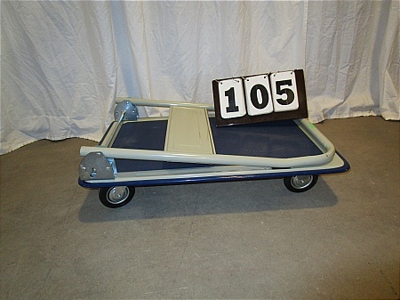 lot 105 image: Platform Cart