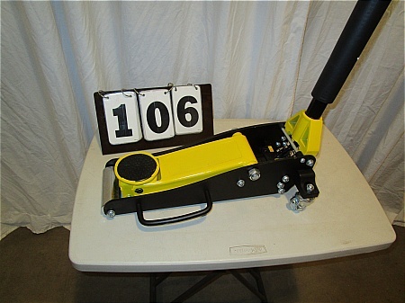 lot 106 image: Floor Jack