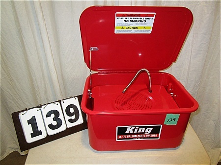 lot 139 image: Table Top Parts Washer
