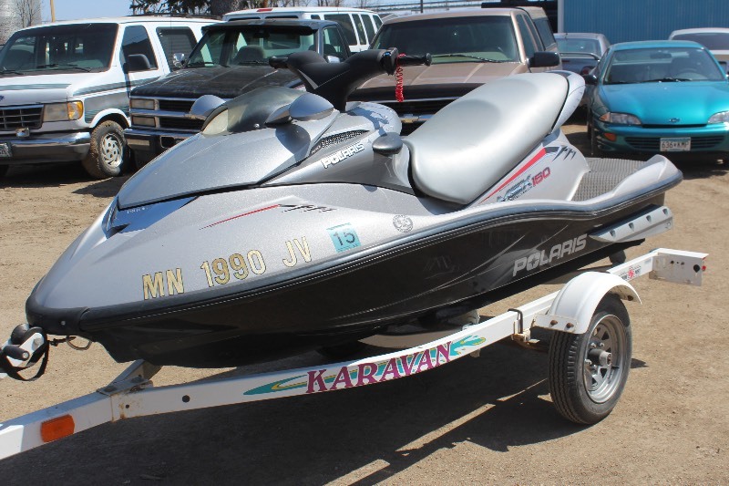 lot 2435 image: 2004 Polaris MSX 150 Turbo Jet Ski with Karavan Trailer