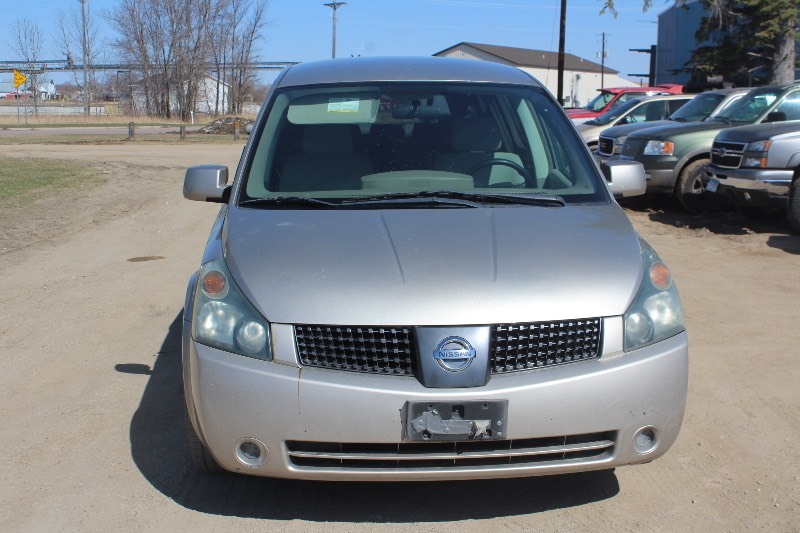 2004 Nissan Quest S