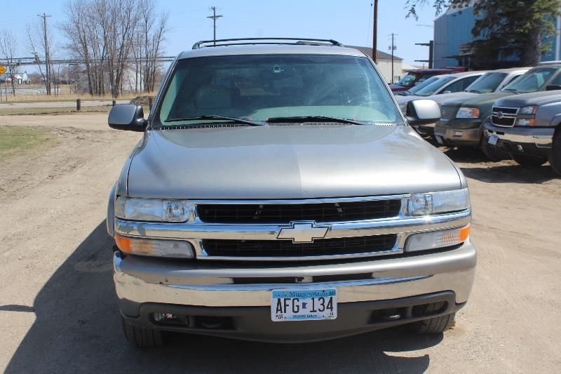 2000 Chevrolet Suburban 1500 LT 4x4