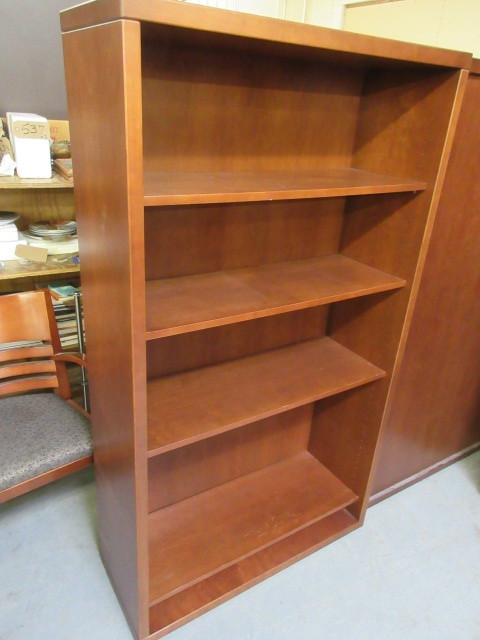 QUALITY BOOKCASE