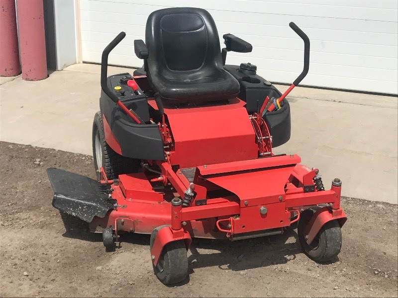 lot 1A image: Simplicity Lawn Mower