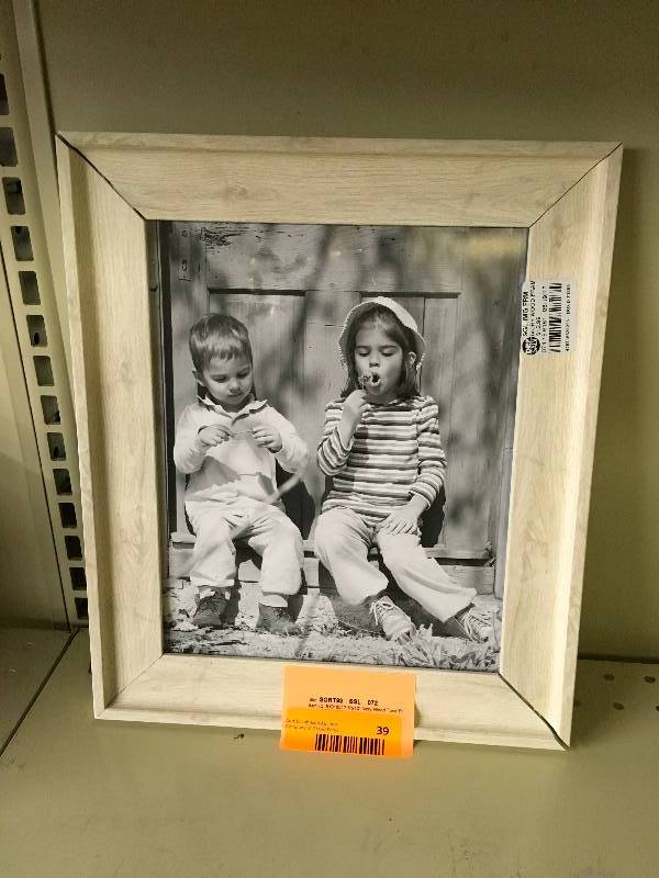WOOD PICTURE FRAME, RETAIL $12.99