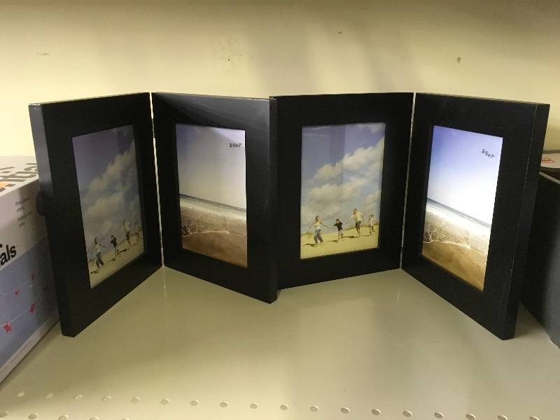 PICTURE FRAMES