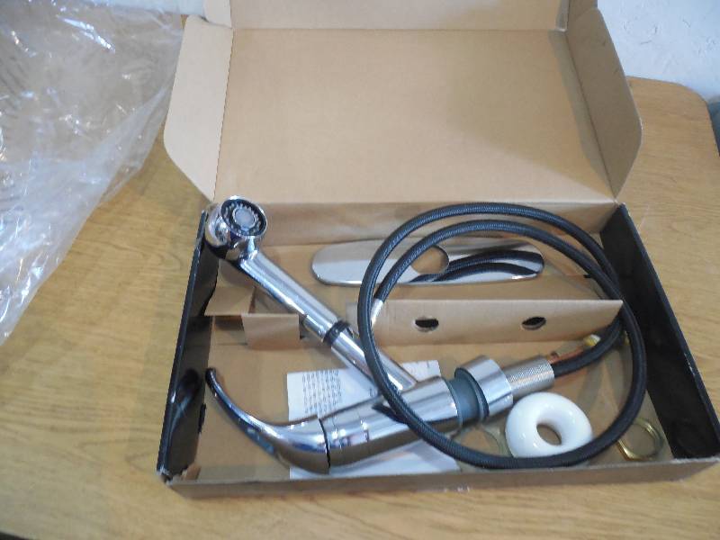 lot 18 image: Ultra Faucets 1-Handle Kitchen Faucet - Chrome
