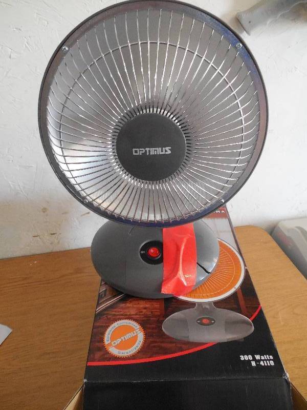lot 29 image: Optimus 9 Dish Heater