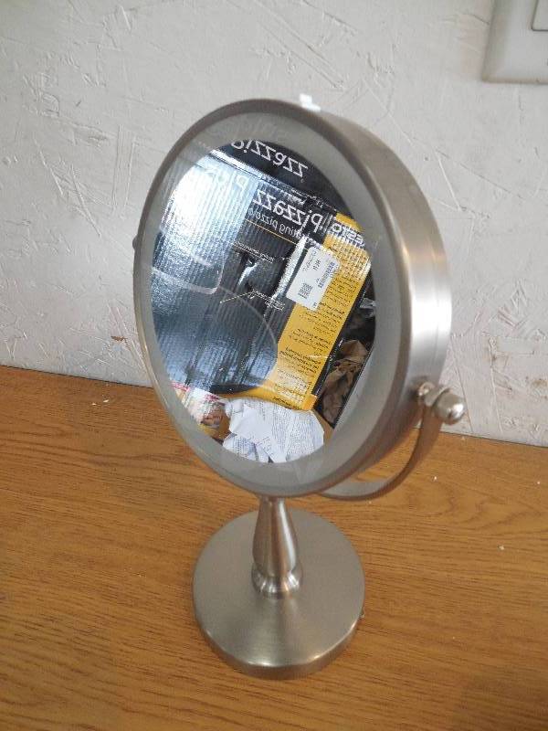 lot 30 image: Zadro Next Generation LED Lighted Dual-Sided Vanity Mirror 1X8X