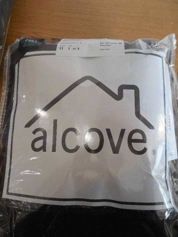 lot 75 image: alcove Electric Fleece Blanket - Full