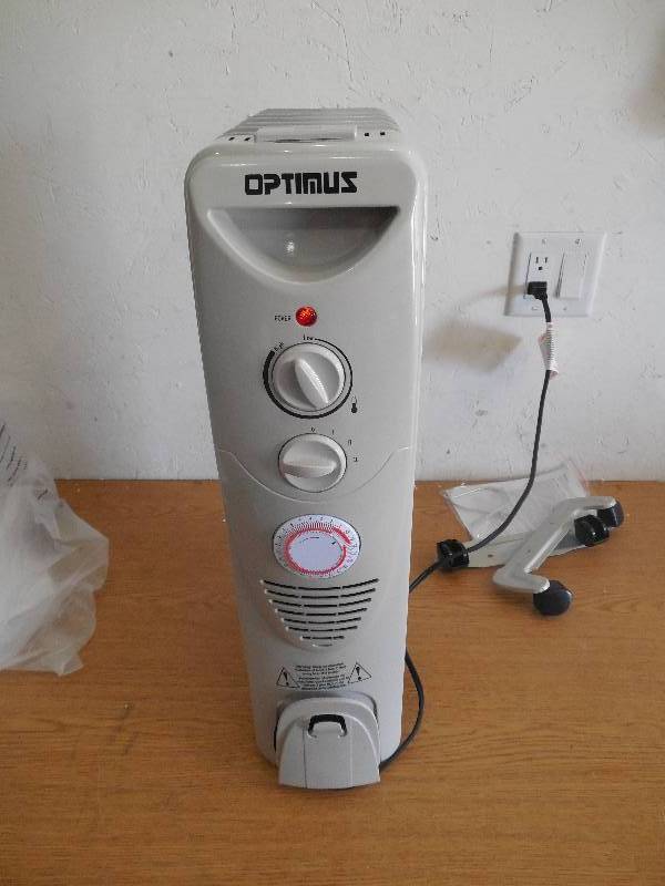 lot 45 image: Optimus Oil-Filled Radiator Heater