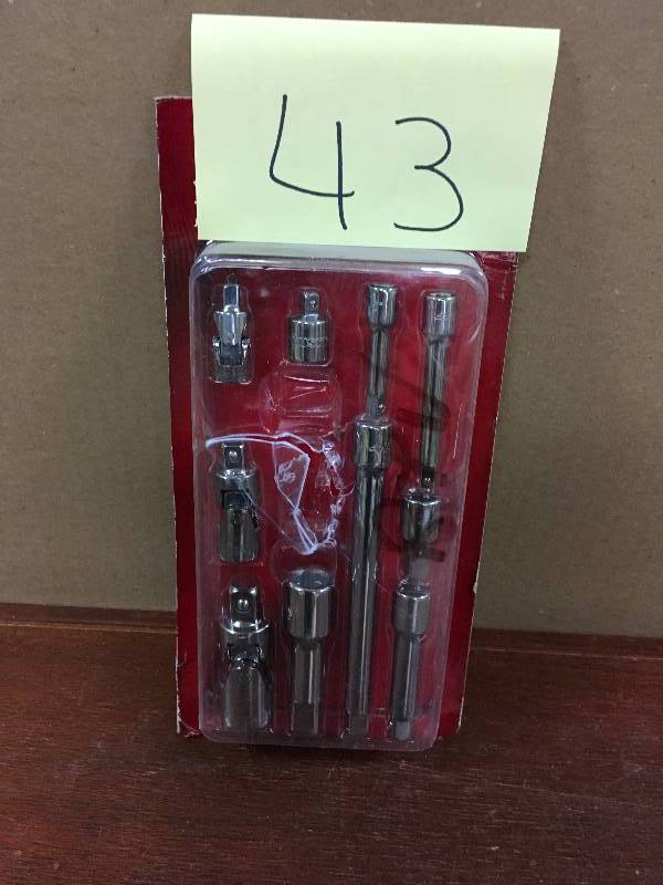 Husky 14,38, and 12 in Drive Master Accessory Set (11-Piece) Missing 1 Piece not used