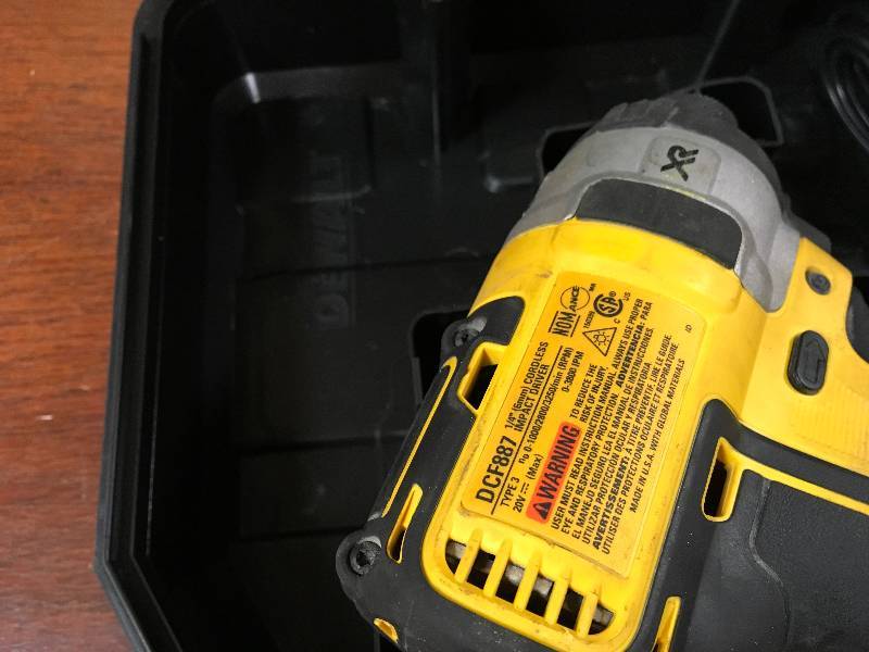 DeWalt 20-Volt Max XR Lithium-Ion Cordless Brushless 14 in. 3-Speed Impact Driver with (2) Batteries 2Ah, Charger and Case used in like new condition
