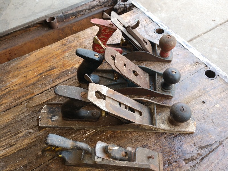 lot 92 image: Antique Wood Hand Planes