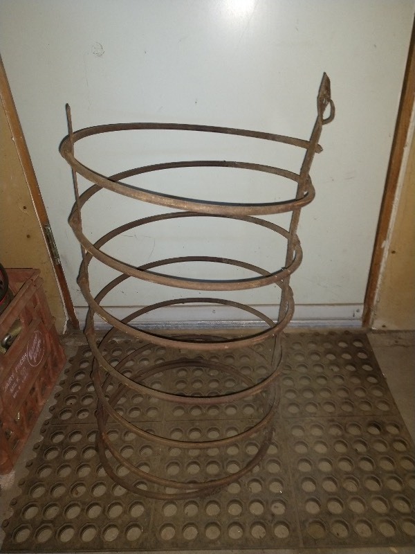 lot 113 image: Ornate Swirl Steel