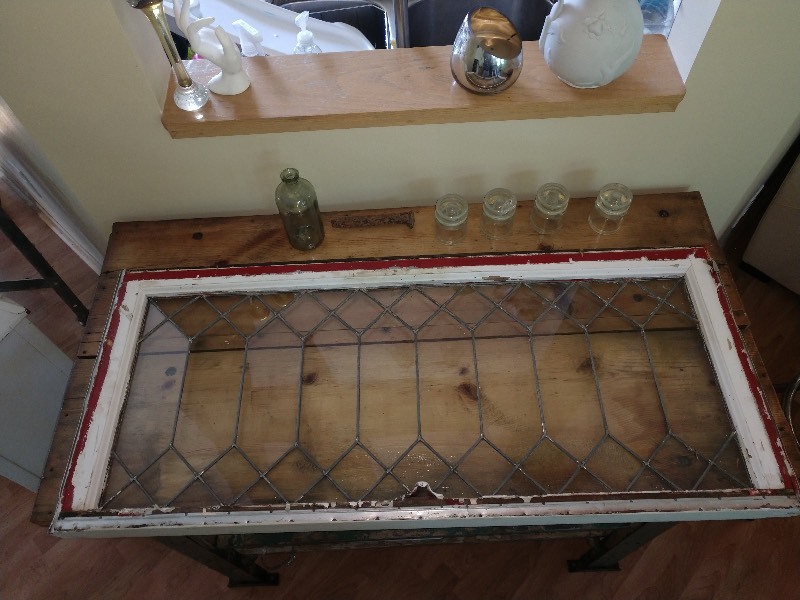 lot 125 image: Vintage Antique Leaded Beveled Glass Window Pane