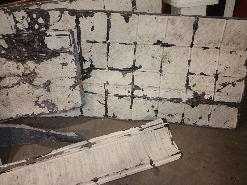 lot 129 image: Victorian Ceiling Tin