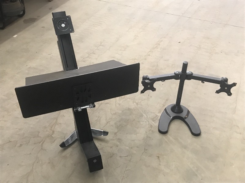Lot Of (1) ErgoTron Clamp-On PC Sta...