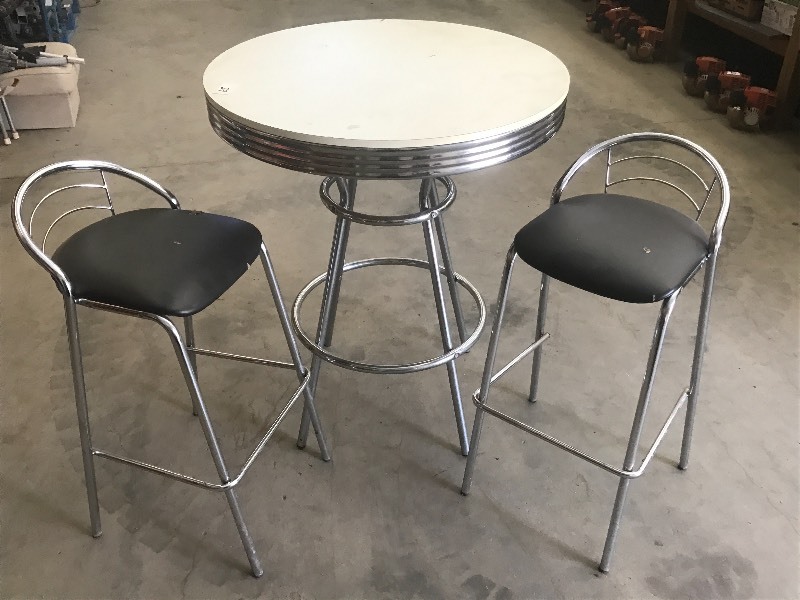 36 Round-Top Bar Table With (2) Pa...