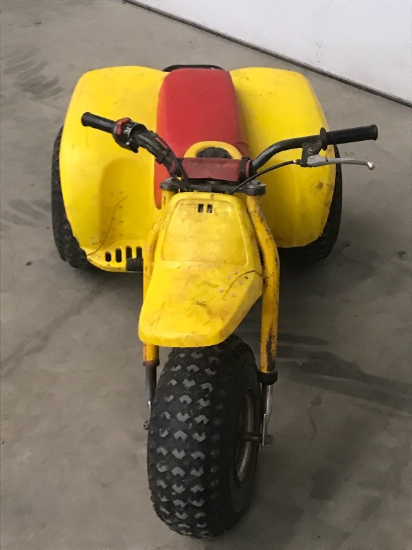 lot 5 image: 1985 Yamaha Three Wheeler