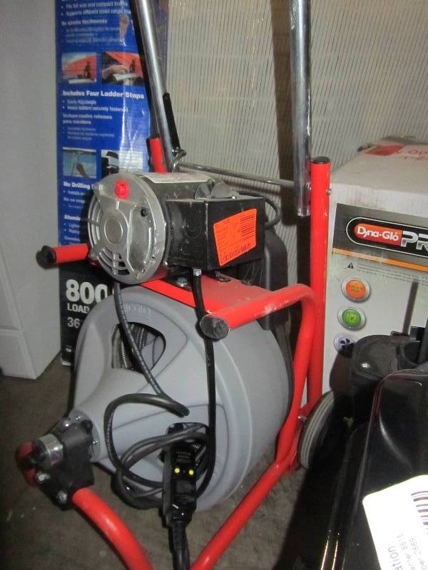 lot 50 image: RIDGID K-400 Drum Machine with C-32 IW Cable