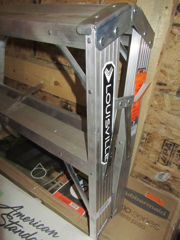 lot 65 image: Louisville Ladder L-2032-02 Sawhorse, Aluminum, 2 Foot