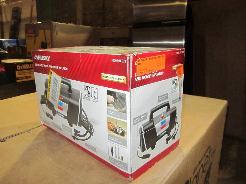 lot 83 image: Husky 12-Volt120-Volt Home and Auto Inflator