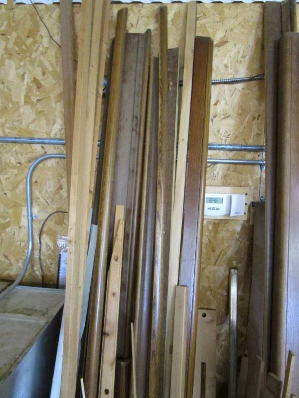 lot 132 image: Misc Salvage Wood Pieces & Dowels