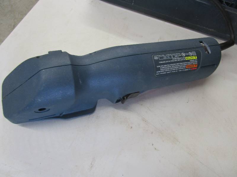 lot 31 image: Bosch Fine Cut Saw