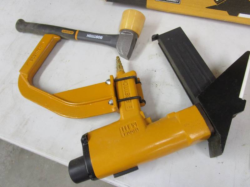 lot 43 image: Bostitch Hardwood Flooring Nailer