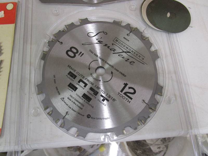 lot 141 image: Saw Blades (see pics)