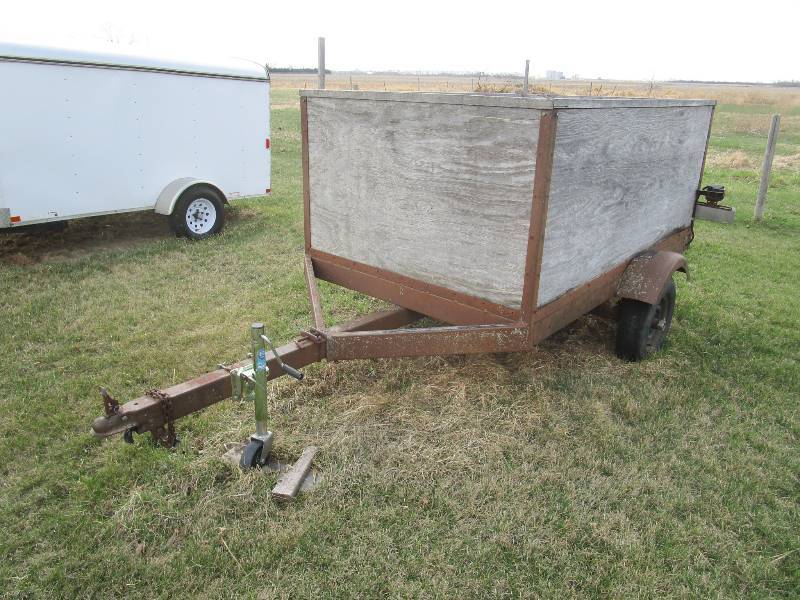 lot 5C image: 5 x 8 Utility Trailer