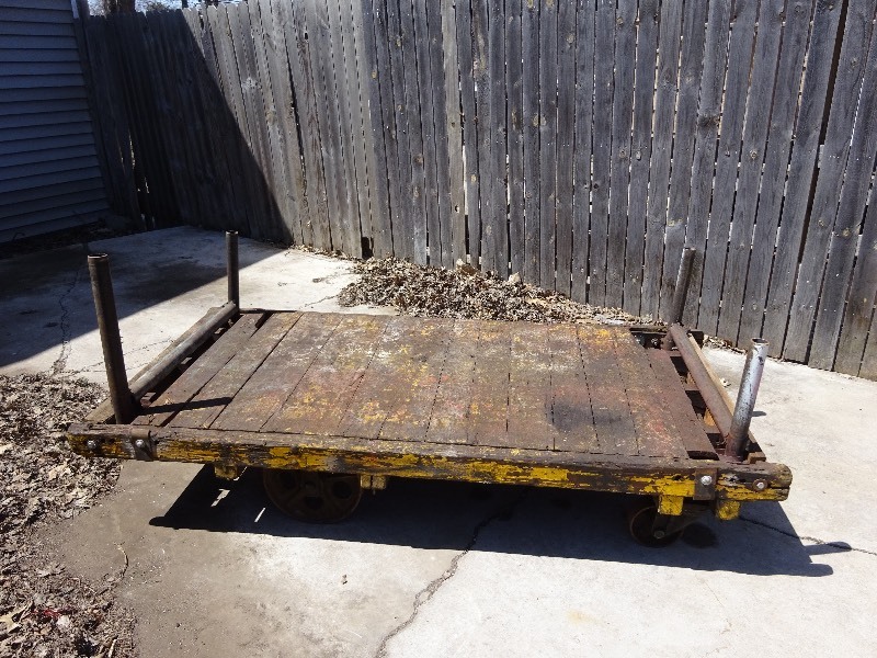 Nutting Freight cart