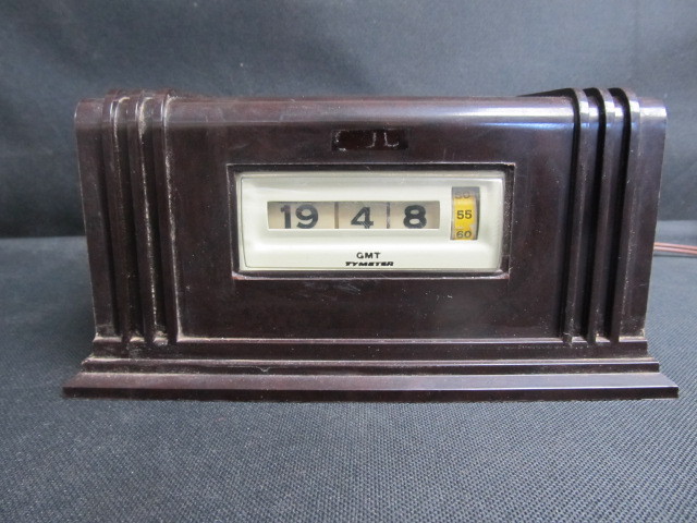 lot 57 image: Vintage Penwood Model 100 NUMECHRON TYMETER Clock