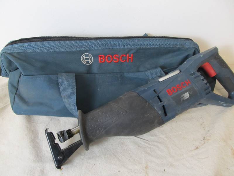 lot 122 image: Working BOSCH RS-7 Reciprocating Saw