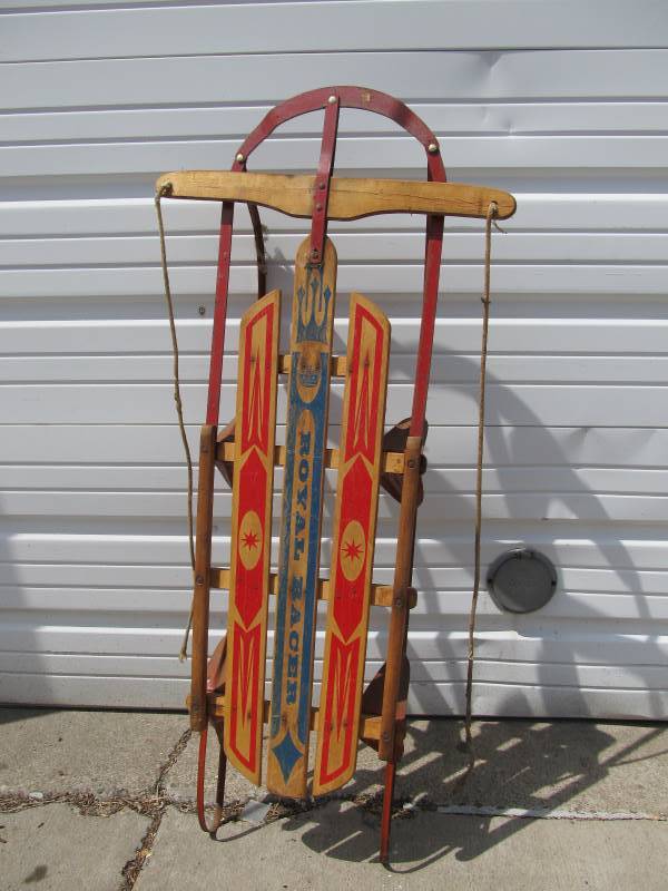 lot 154 image: Vintage ROYAL RACER Snow Sled