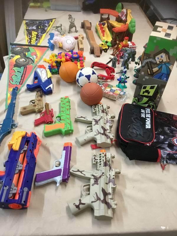 Large lot Of Boy Toys - Ninja Turtle, Star Wars, Mine Craft, PlaySkool, Power Rangers, Cap Guns, Toy Guns