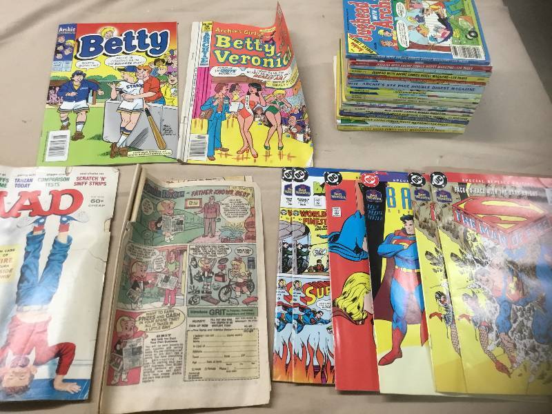 16 Archie - JugHead - Little Archie - Laugh Digest - 4 different kind of magazines - Betty and veronica and one Mad Magazine