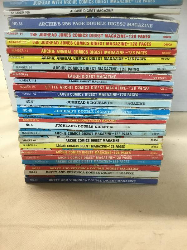 25  Archie - JugHead - Little Archie - Laugh Comic Digest - Betty And Veronica
