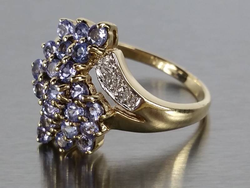 lot 48 image: Natural Tanzanite and Diamond Ring in 14k Gold