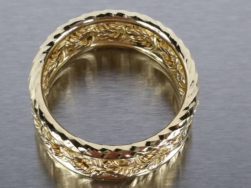 lot 51 image: Intricate Gold Designer Ring