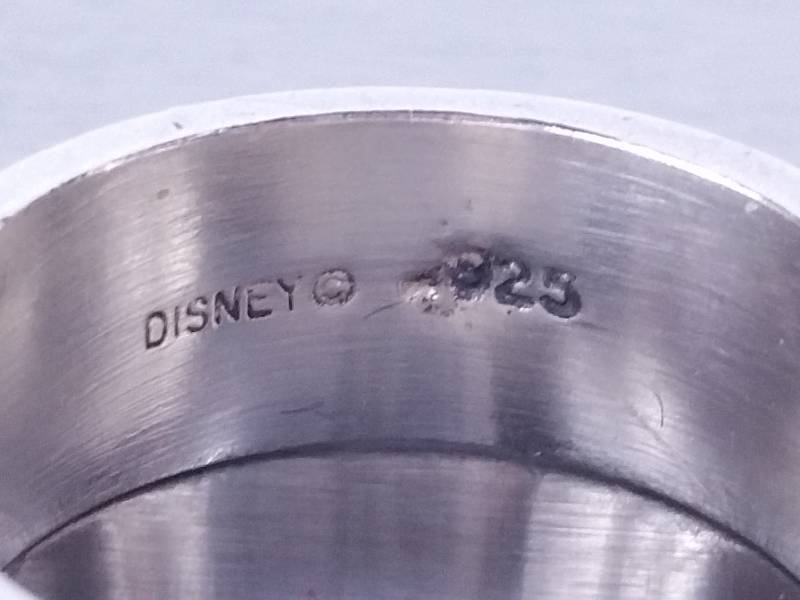 lot 52 image: Vintage Walt Disney Mickey Mouse Sterling Silver Ring