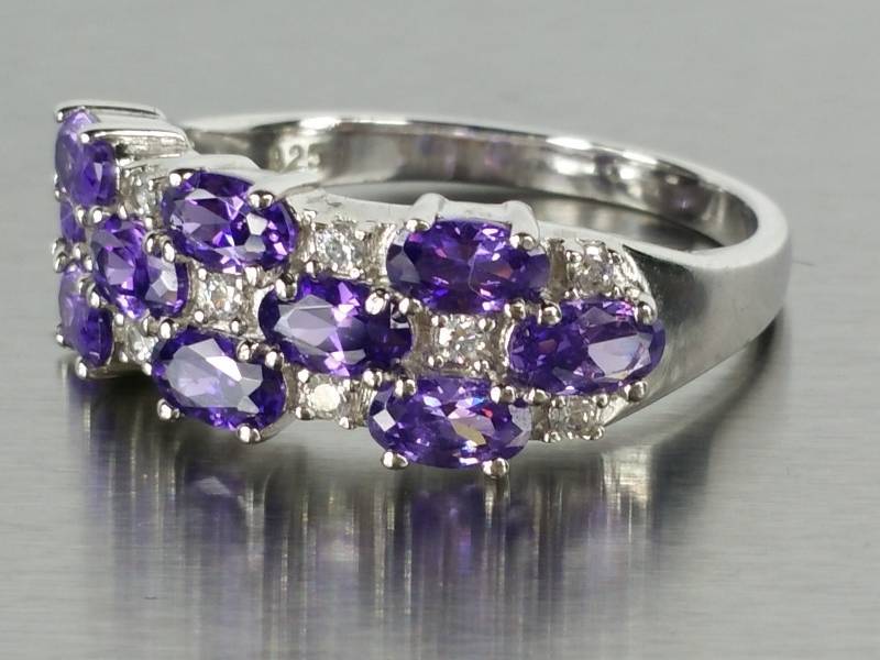 lot 85 image: Amethyst and Diamond Ring