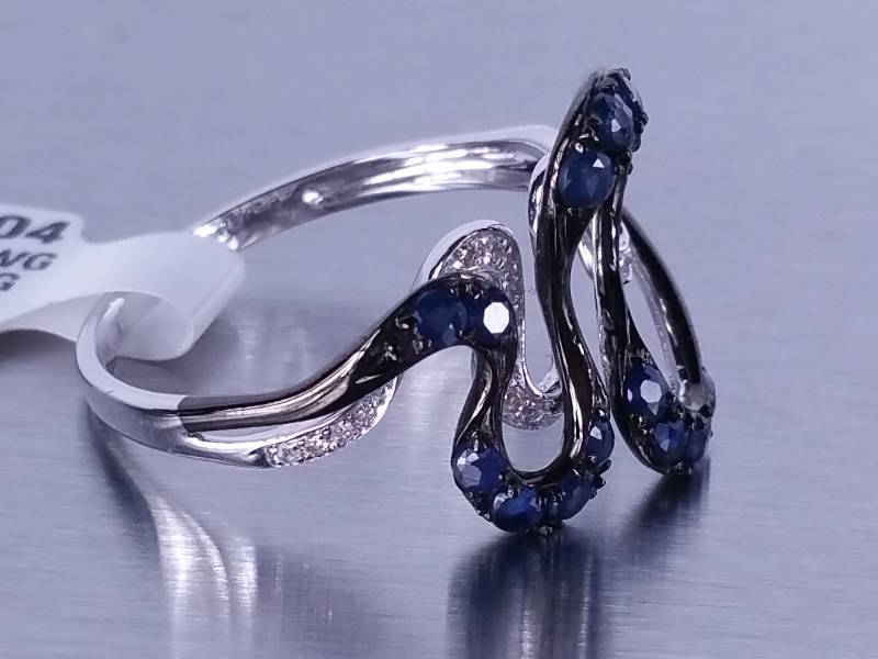 lot 9B image: Unique Diamond and Natural Sapphire Designer Ring - $1200 Retail