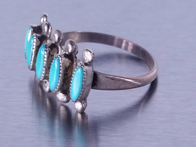 lot 96 image: Handmade Turquoise Sterling Silver Southwest Ring