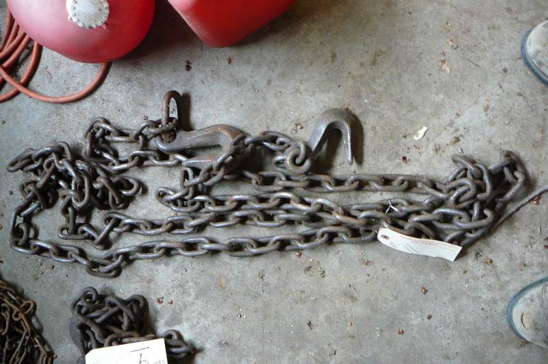 lot 11 image: Log Chain 12