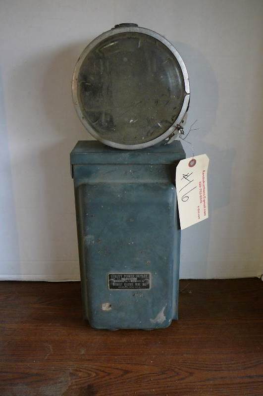 lot 16 image: Utility power outlet