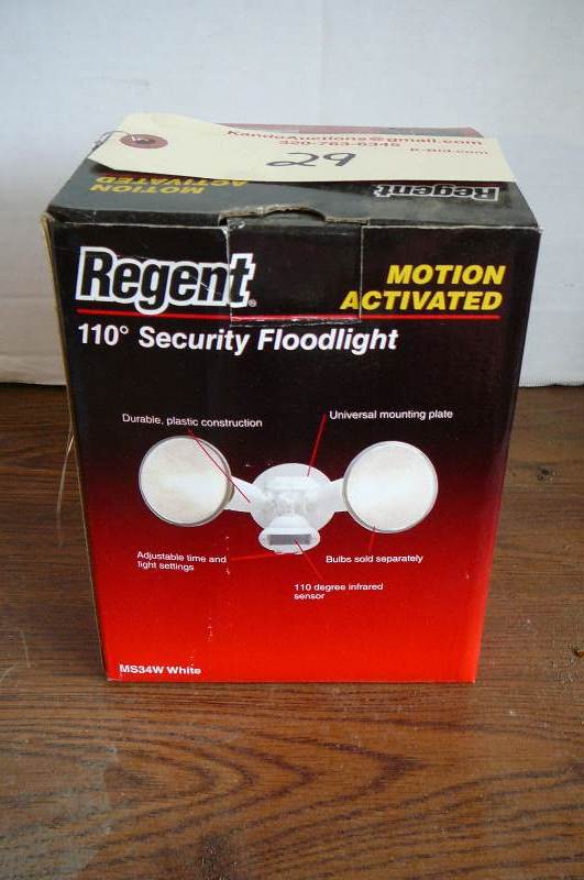 lot 29 image: Security floodlight